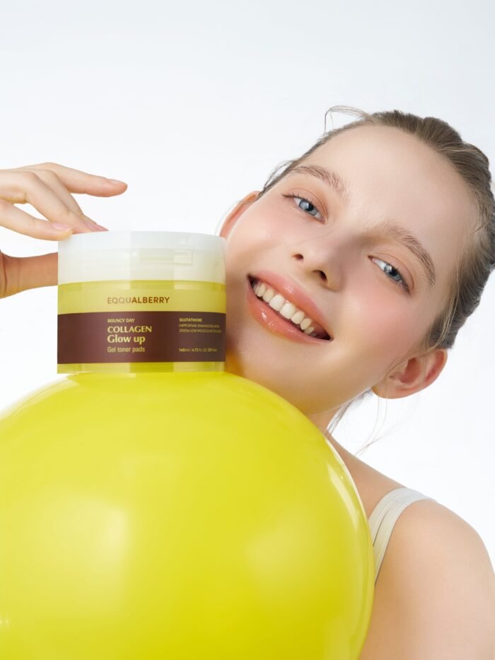 Eqqualberry Collagen Glow Up Gel Toner Pads 140ml – Image 3