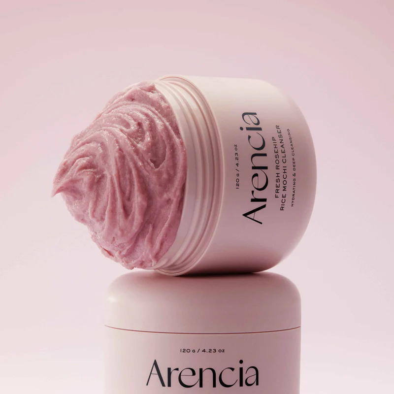 Arencia_Fresh_Rosehip_Rice_Mochi_Cleanser_120g_concept_shot